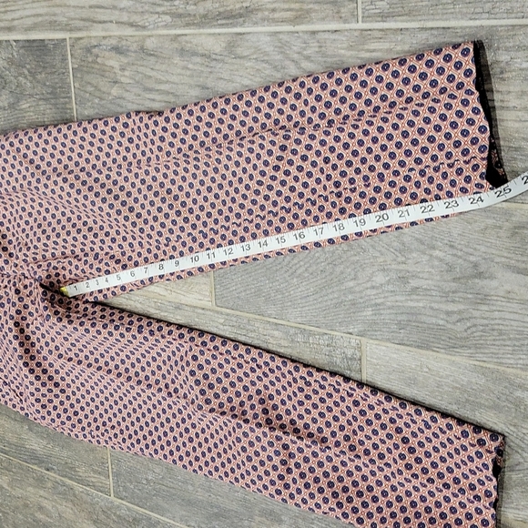 J.CREW Cafe Capri Pants Flower Print Size 00 - Picture 3 of 6